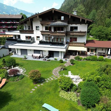 Hotel Garni Erler Mayrhofen Buitenkant foto
