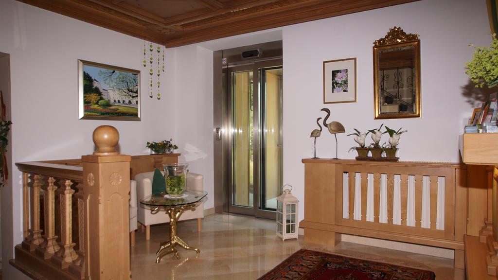 Hotel Garni Erler Mayrhofen Buitenkant foto