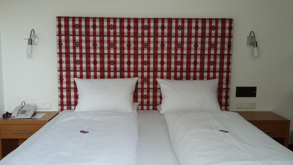 Hotel Garni Erler Mayrhofen Buitenkant foto