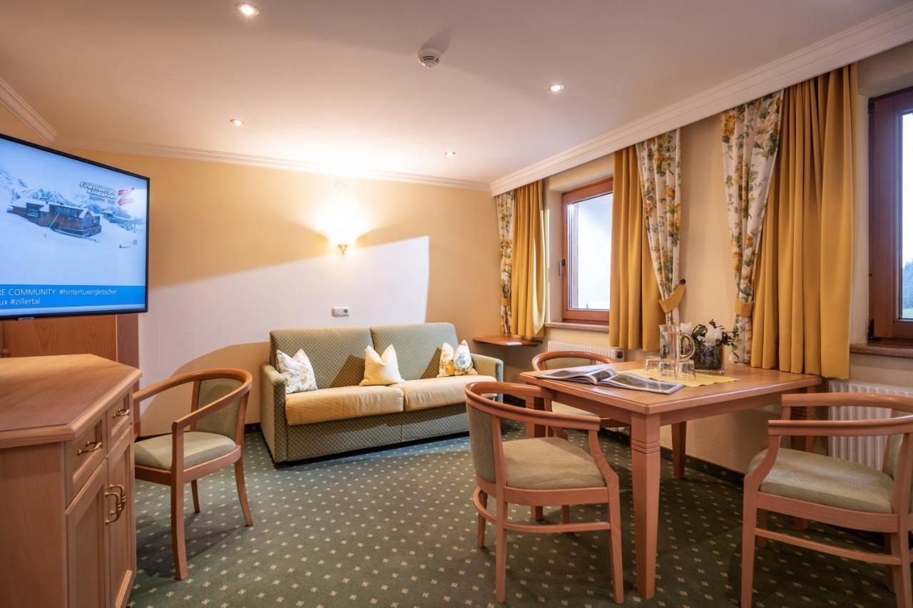 Hotel Garni Erler Mayrhofen Buitenkant foto